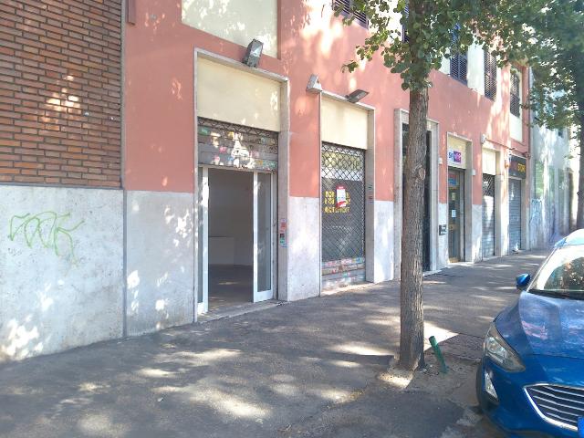 Shop in {3}, Circonvallazione Clodia - Photo 1