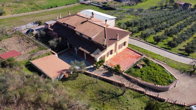 Mansion in {3}, Strada del Prataccio 19 - Photo 1