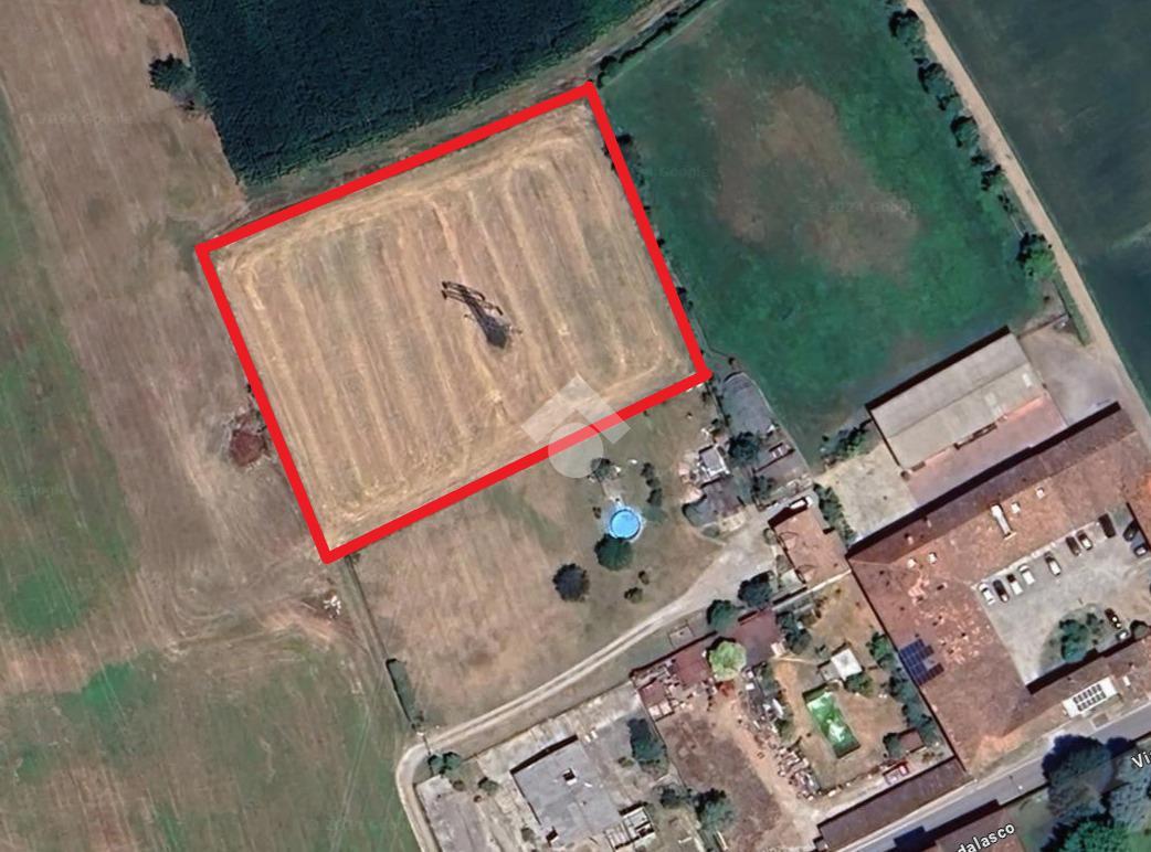 Terreno agricolo in vendita a Fara Gera D'Adda