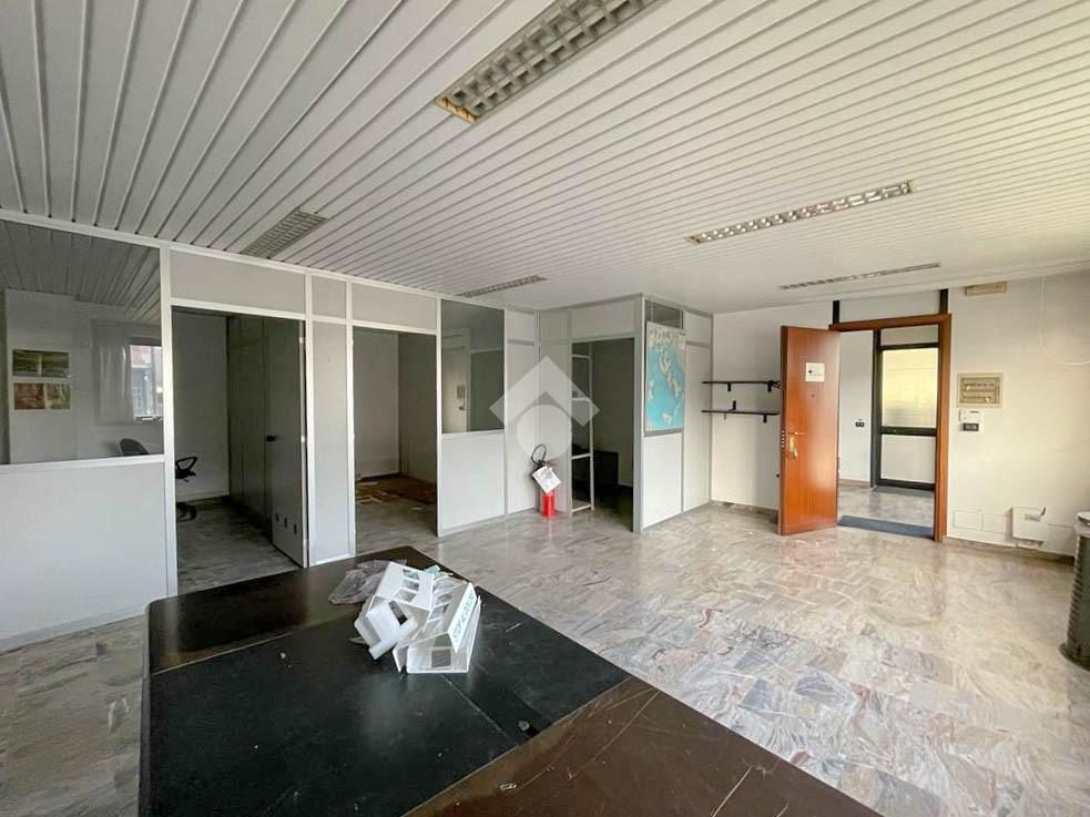 Ufficio in Via dell'Artigianato, Agrate Brianza, {3} - Foto 2