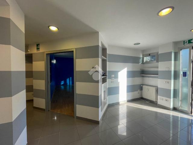 Office in Via Vittorio Gussi 24, Vimercate - Photo 1