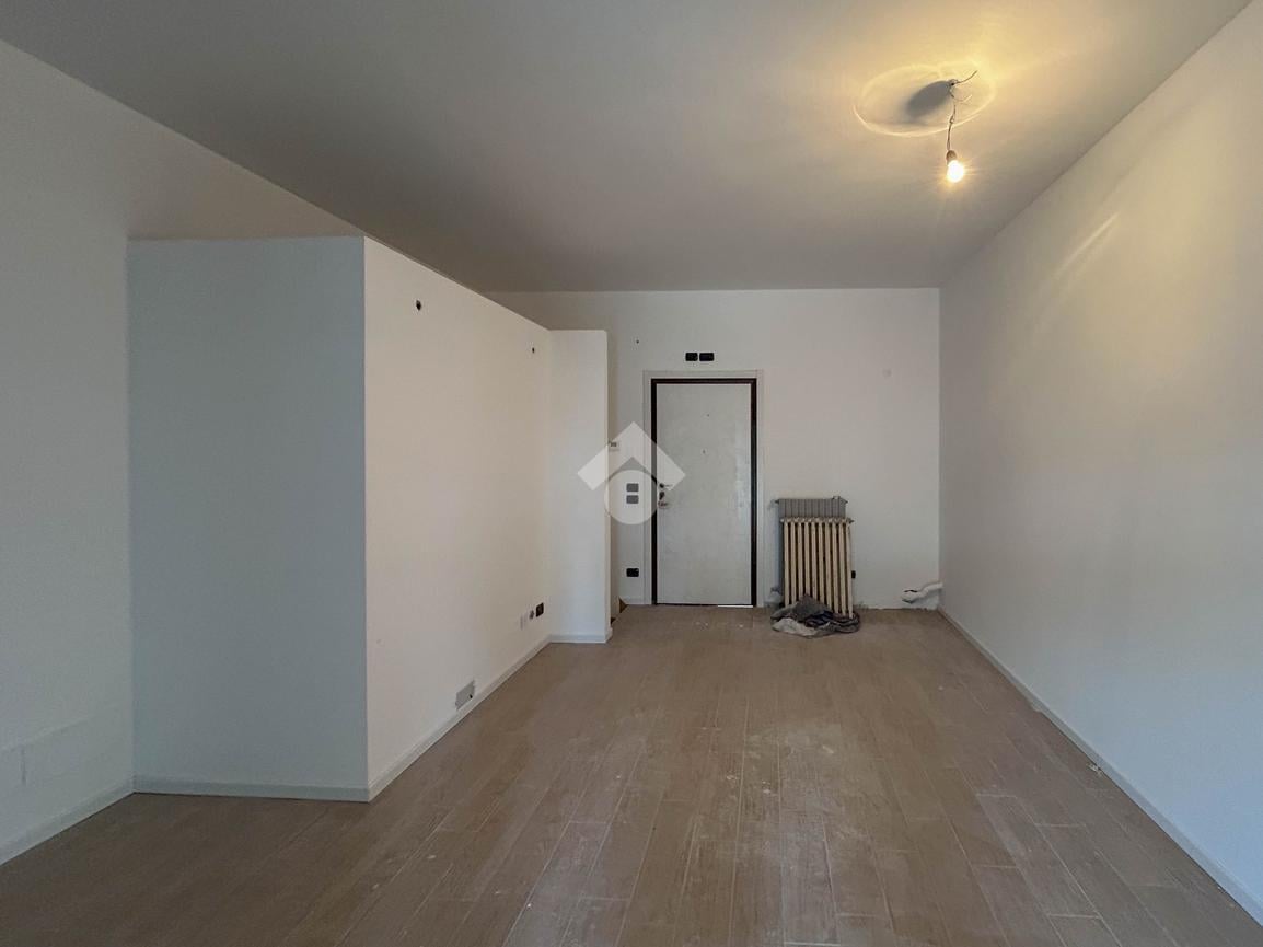 Negozio in Via Giacomo Matteotti 55, Bernareggio, {3} - Foto 2