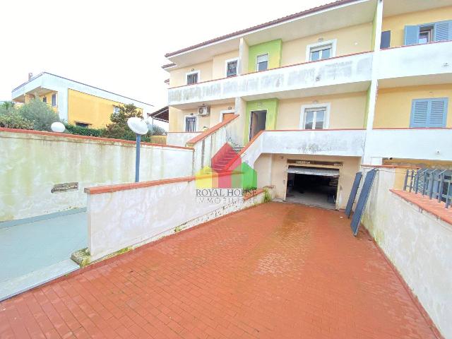 Villa a schiera in Via Vicinale Masseria Vecchia 133, Giugliano in Campania - Foto 1