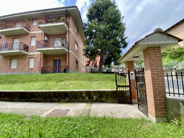 3-room flat in Corso Langhe 35a, Alba - Photo 1