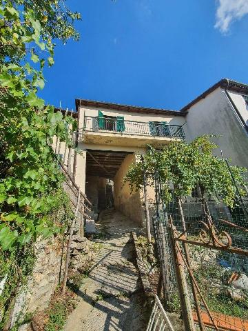 Terraced house in Via Calvari, Davagna - Photo 1