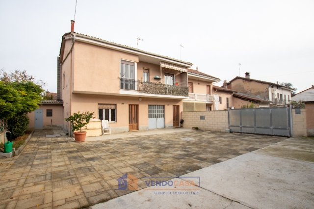 Detached house in {3}, Quarto Inferiore 31 - Photo 1