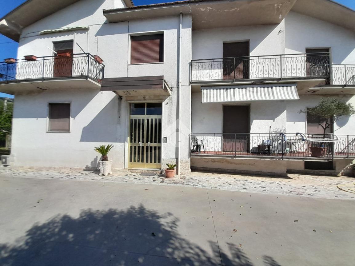 Appartamento in vendita a San Leucio Del Sannio
