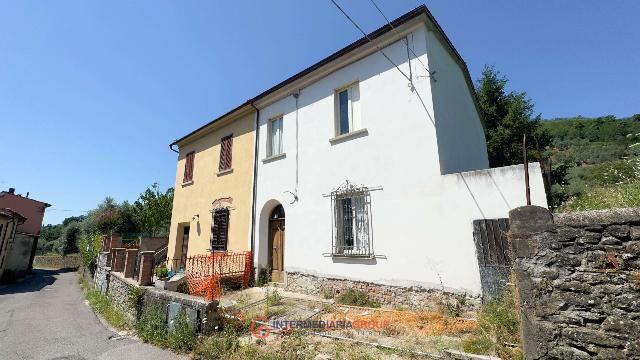 Casa indipendente in Via Crespole E Fabbriche 65, Pistoia - Foto 1