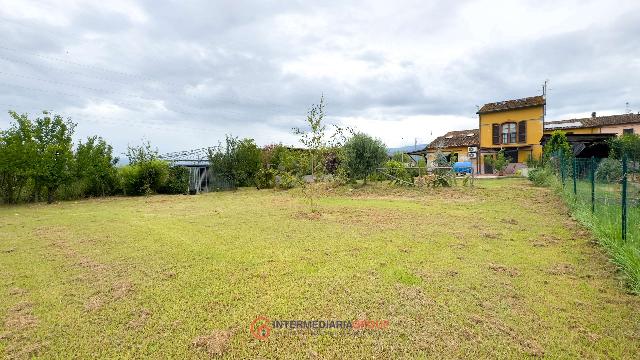 4-room flat, Agliana - Photo 1