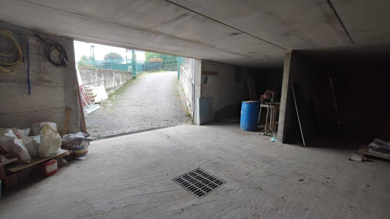 Magazzino in Olginate, Olginate, {3} - Foto 1