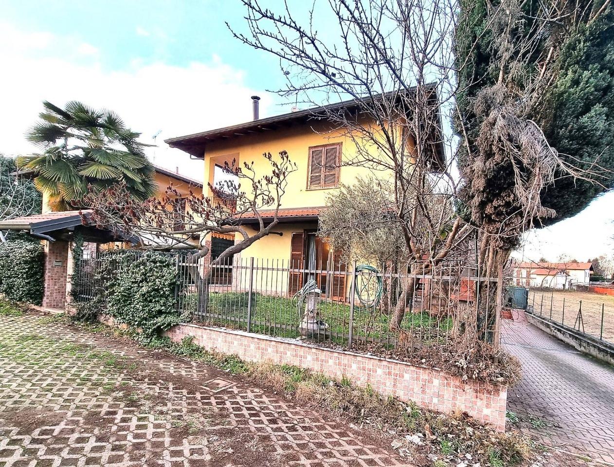 Villa a schiera in vendita a Borgo Ticino