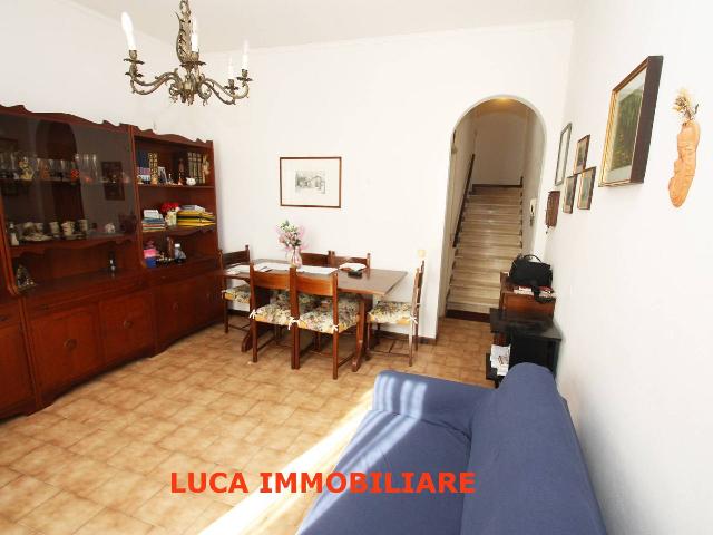 Detached house in Strada Provinciale Colligiana 10, Buggiano - Photo 1