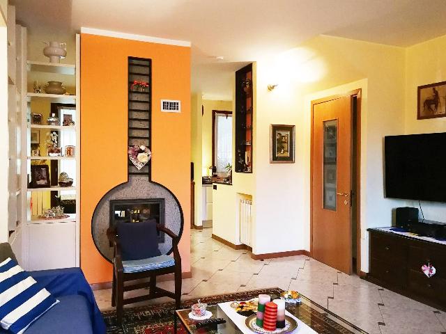 Villa a schiera in Viale Fedele Fedeli 66a, Montecatini-Terme - Foto 1