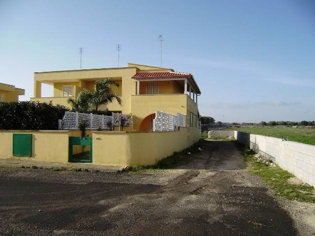 Terraced house in {3}, - Photo 1