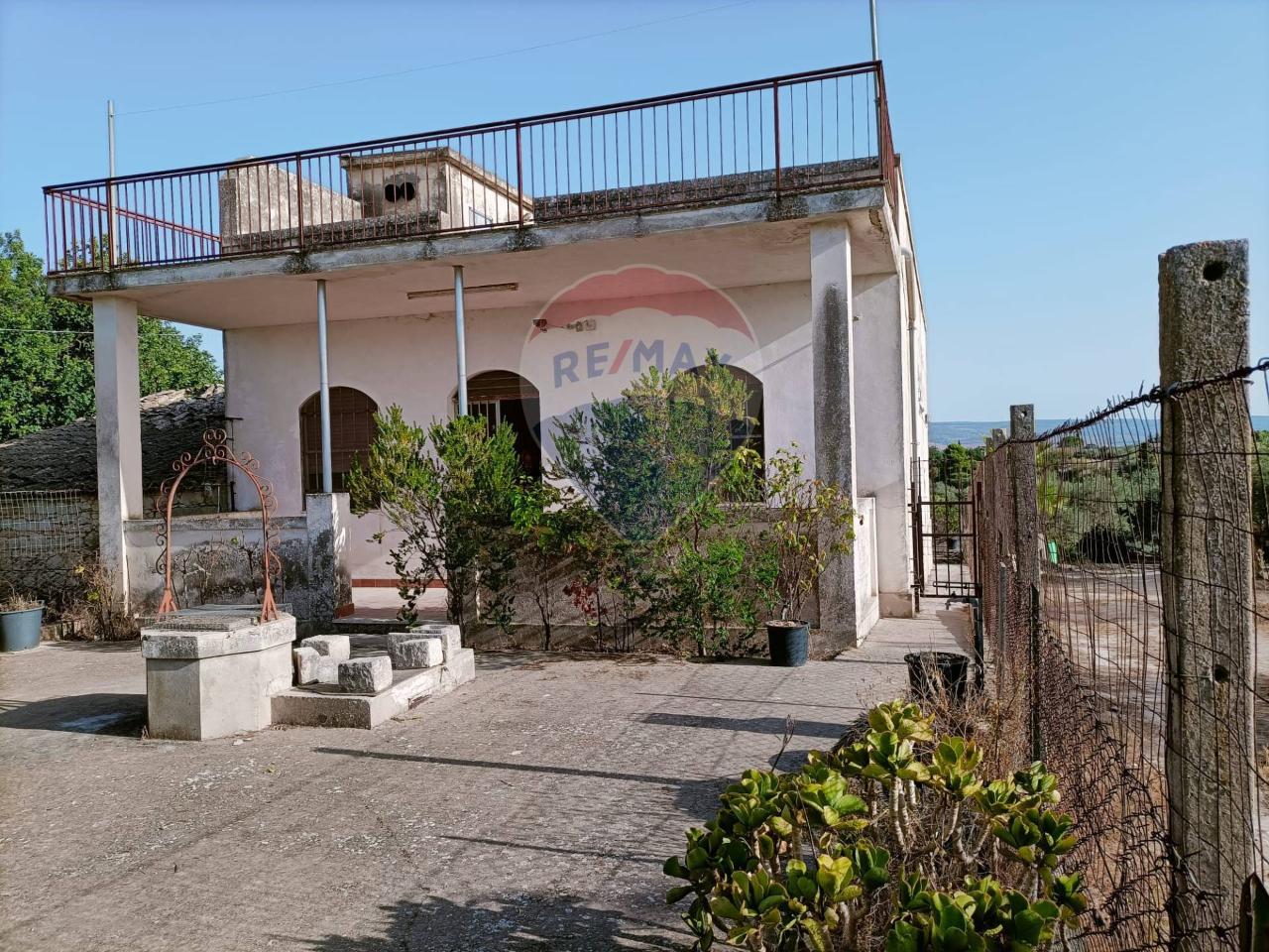Villa in vendita a Chiaramonte Gulfi