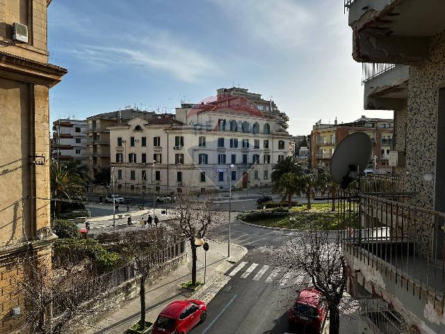 Wohnung in {3}, Viale Leonardo da Vinci 24 - Foto 1