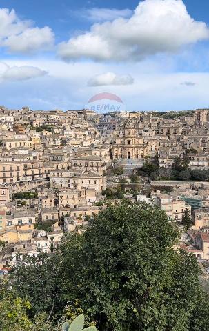 Casa indipendente in Vicolo Distefano 6, Modica - Foto 1