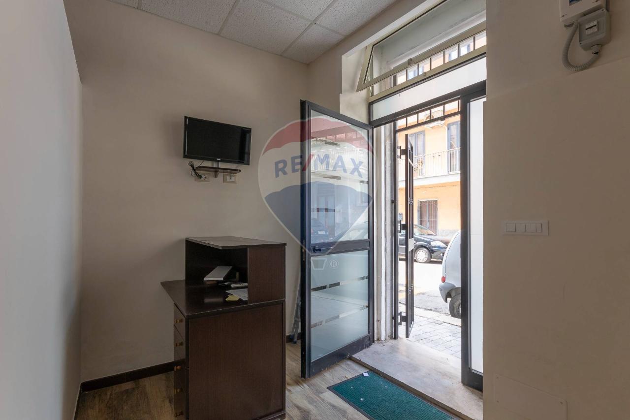 Negozio in Via Mariannina Schininà 4, Ragusa, {3} - Foto 2