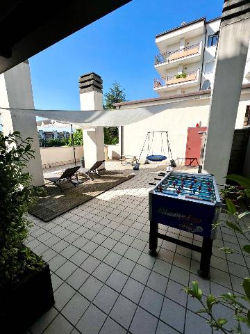 3-room flat in Via Pietro Nenni 8, Bollate - Photo 1