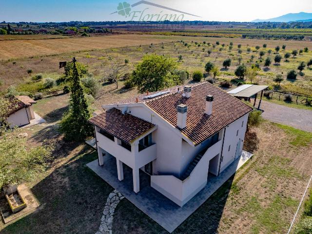 Villa in {3}, Strada Pedemontana - Foto 1