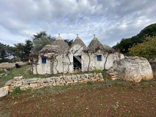 Trullo, Martina Franca - Photo 1