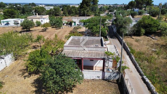 Country house or cottage, Martina Franca - Photo 1