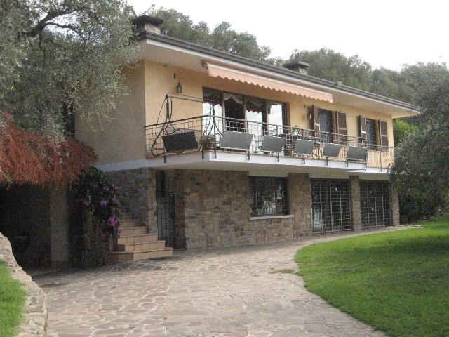 Mansion in Via Bezzuglio, Toscolano-Maderno - Photo 1