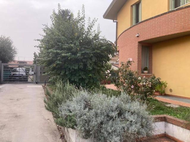 Villa in Via Macchiavelli 12, Cologno al Serio - Foto 1