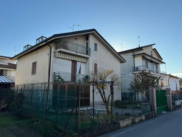 Villa in vendita a Bariano