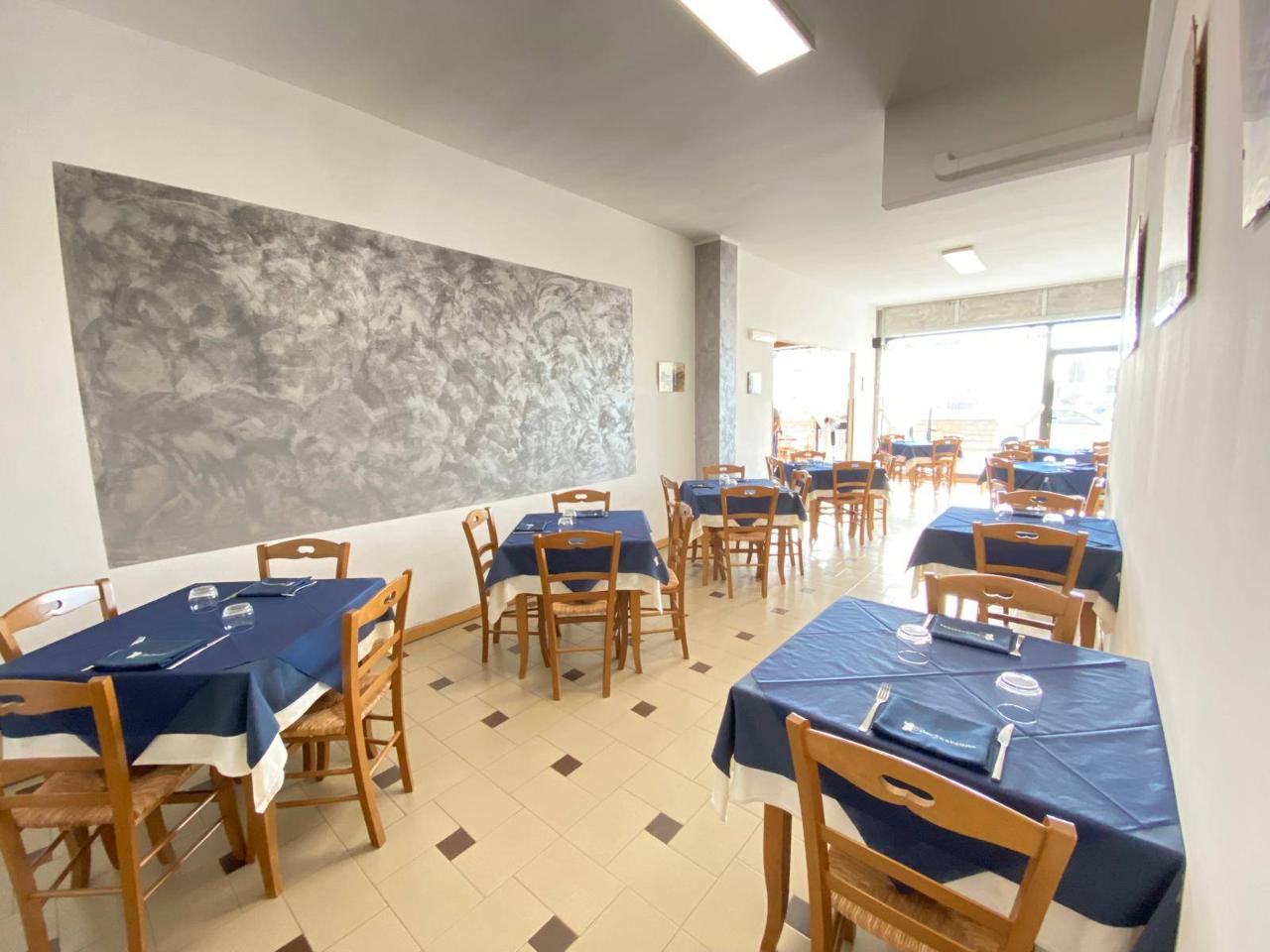 Esercizio commerciale in , Alghero, {3} - Foto 1