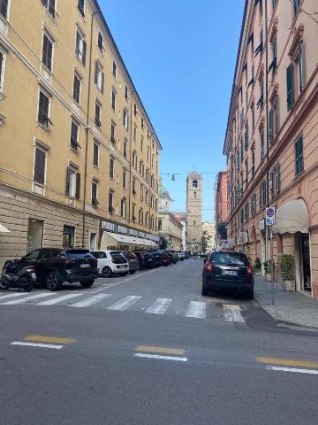 Geschäft in Via Giovanni Vincenzo Verzellino, Savona - Foto 1