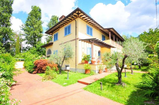 Villa in Via Antonio Rosmini 15, Pietrasanta - Foto 1