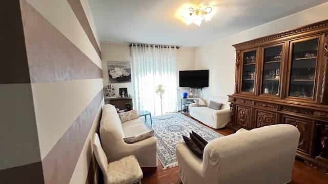 4-room flat in Via Olimpia, Presezzo - Photo 1