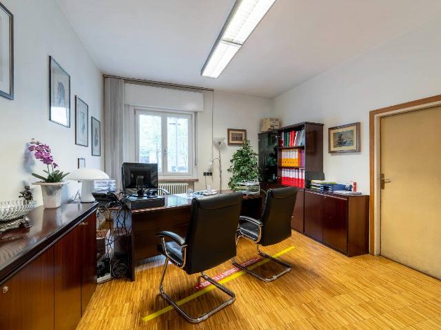 Shared office in {3}, Corso Italia - Photo 1