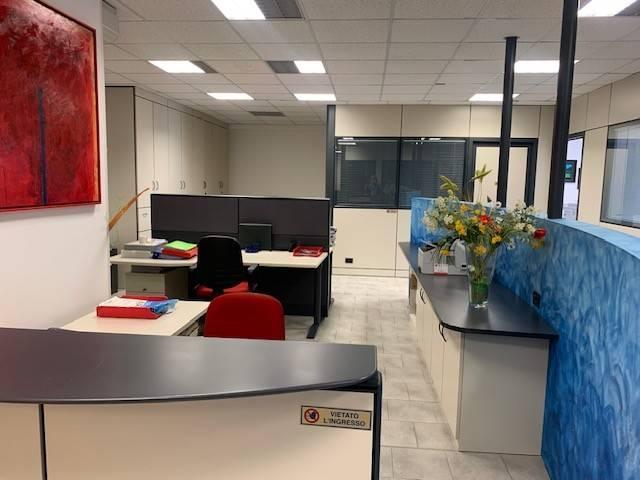 Shared office in {3}, Via Tavagnacco - Photo 1