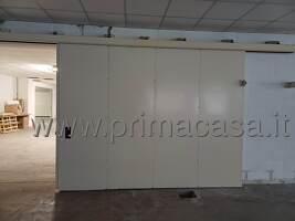 Magazzino in Via III Febbraio 1, Carpi, {3} - Foto 1