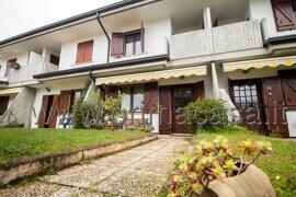 Terraced house in Piazza del Popolo 1, Verona - Photo 1