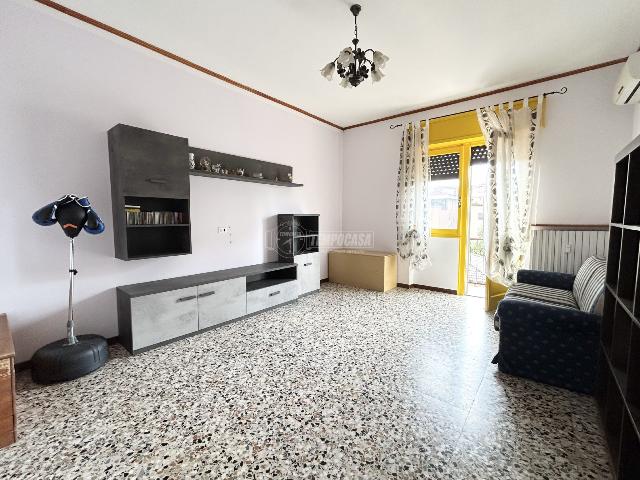 Dreizimmerwohnung in Via Luigi Goia 66, Mortara - Foto 1