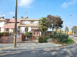 Terraced house in Via Guglielmo Marconi, Canneto sull'Oglio - Photo 1