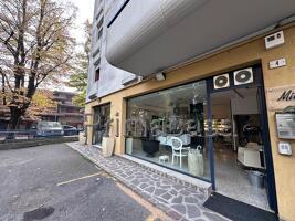 Negozio in Via Buonarroti 2/a, Carpi, {3} - Foto 1