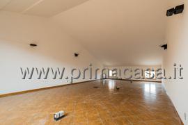 Ufficio in Viale Asioli 2c, Correggio, {3} - Foto 1
