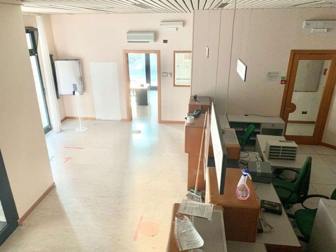 Negozio in Jovine 12, Larino, {3} - Foto 2