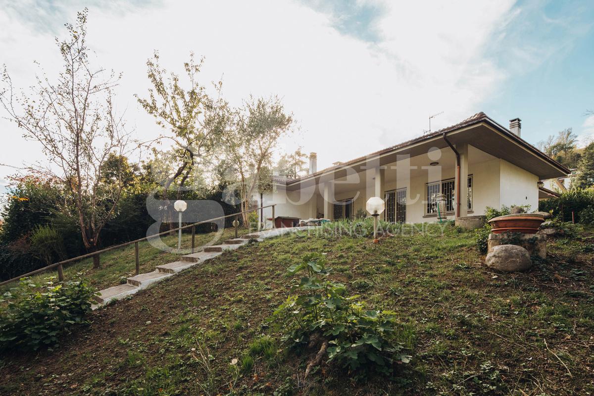 Villa in vendita a Pianoro