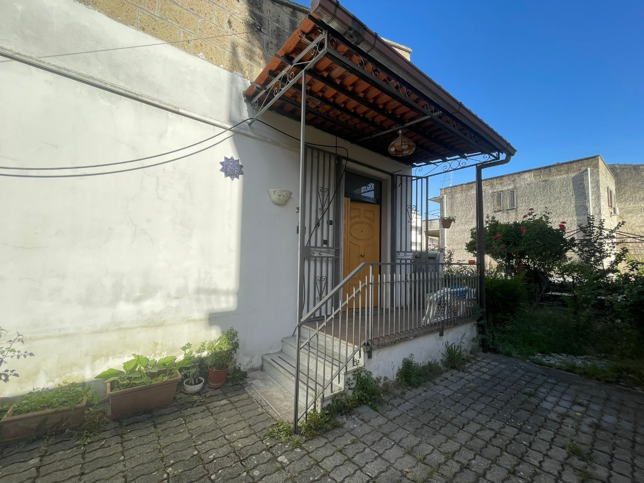 Casa indipendente in Traversa Via dei Giardini, Caserta - Planimetria 1