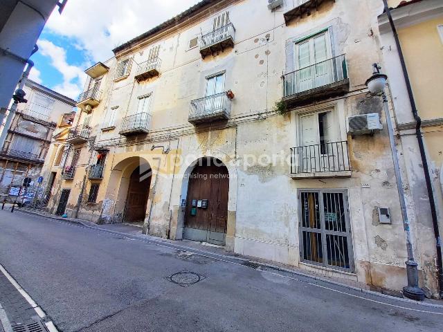 Dreizimmerwohnung in Via Alessio Simmaco Mazzocchi, Santa Maria Capua Vetere - Foto 1