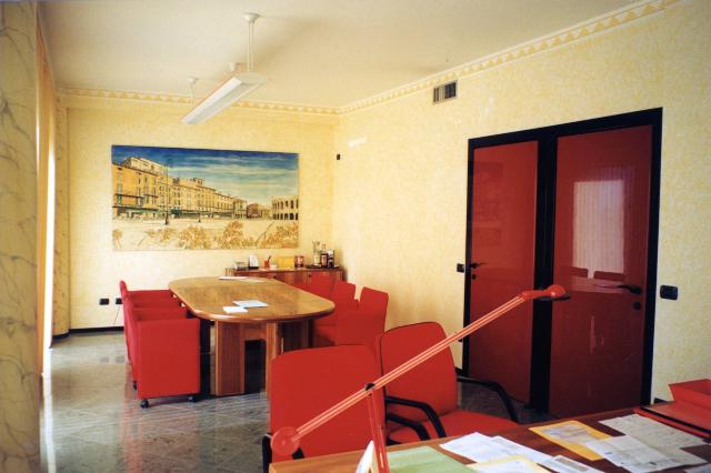 Gemeinschaftsbüro in Largo Ruggero Bauli, Verona - Foto 1