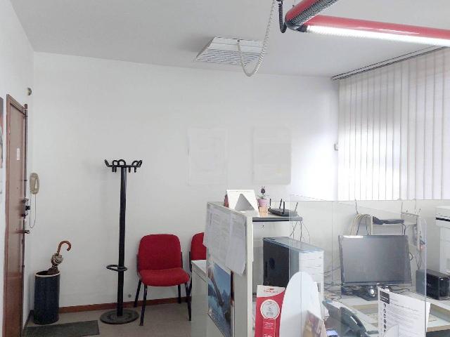 Gemeinschaftsbüro in Via Ferrara, Prato - Foto 1