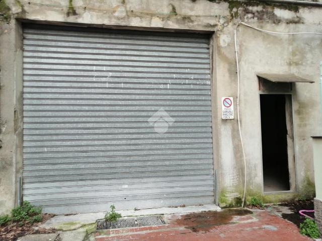 Warehouse in {3}, Via Tortona 2 - Photo 1