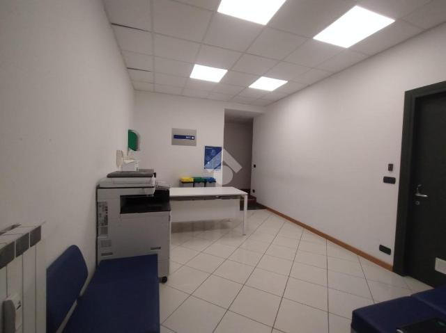 Büro in Via Alessandro Rimassa 51, Genova - Foto 1