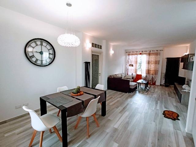 3-room flat in Viale del Tirreno, Pisa - Photo 1